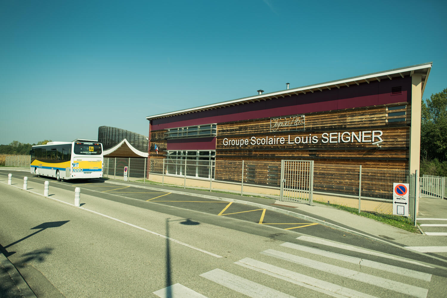Groupe Scolaire Louis Seigner Groupe Scolaire Louis Seigner